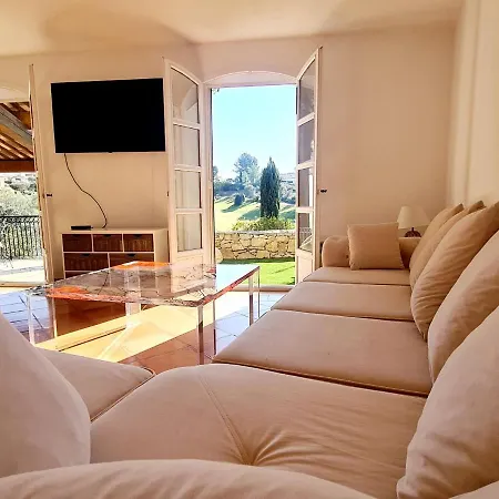 Superbe Villa-domaine Avec Golf Piscine Et Tennis