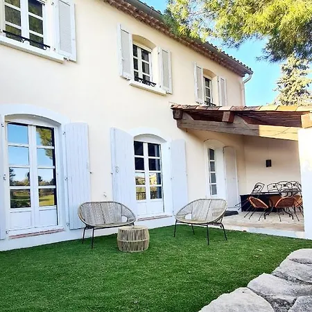 Superbe Villa-domaine Avec Golf Piscine Et Tennis Villa *